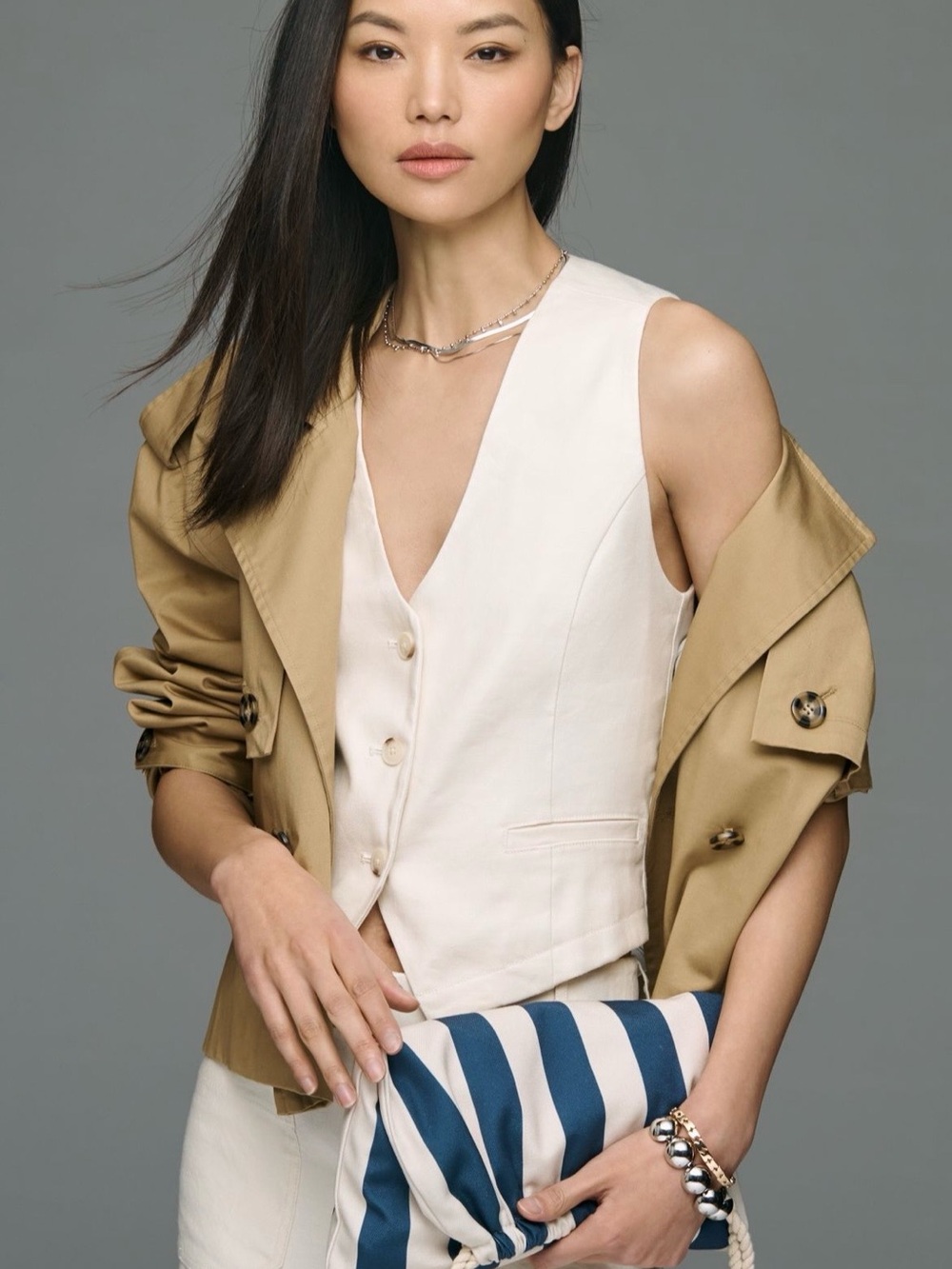 Leona European Stretch Linen Vest - Picture 4 of 12